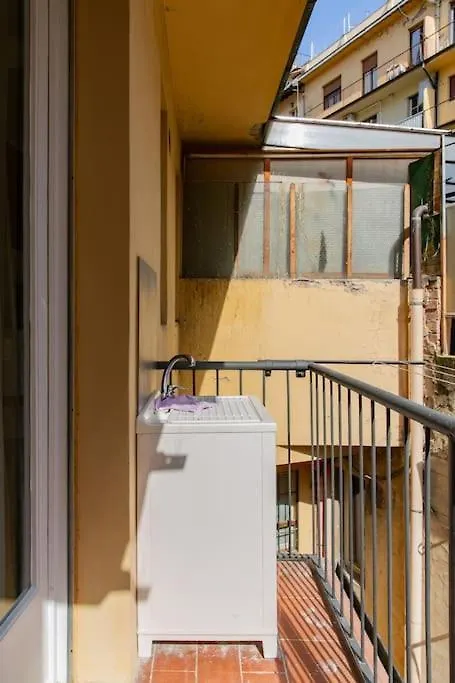 Modern Apartment Near Ponte Vecchio. Florence