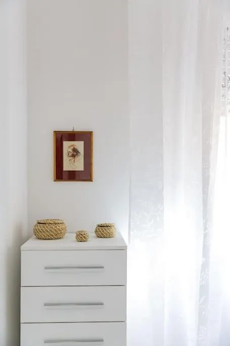 Modern Apartment Near Ponte Vecchio. Firenze